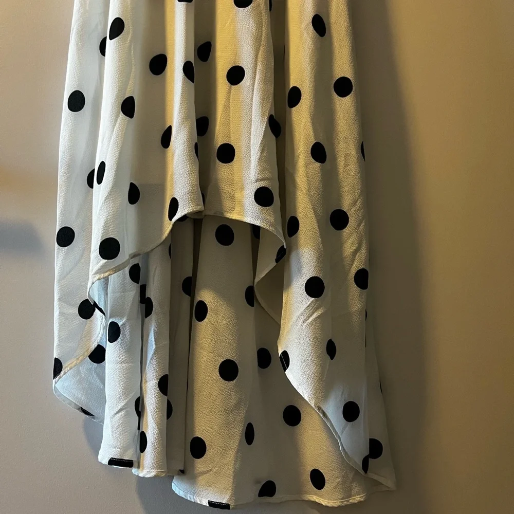 Dress - Picture 3 of 16